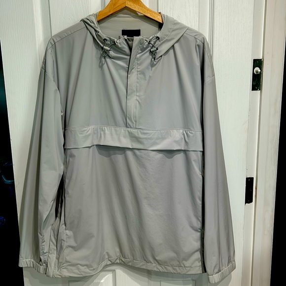 Theory Windbreaker with Hood - Picture 1 of 3
